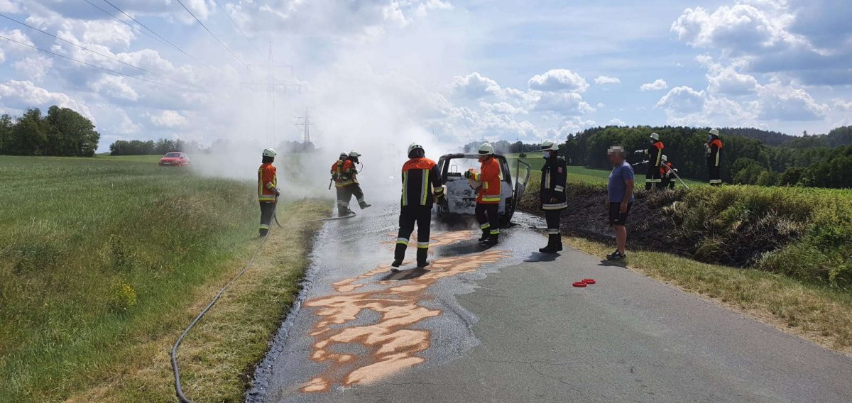 PKW-Brand bei Doebitsch